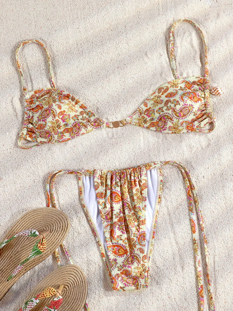 Tweedelige pak bikini's 2025,  - A Bathing Ape Camo recensie en prijs